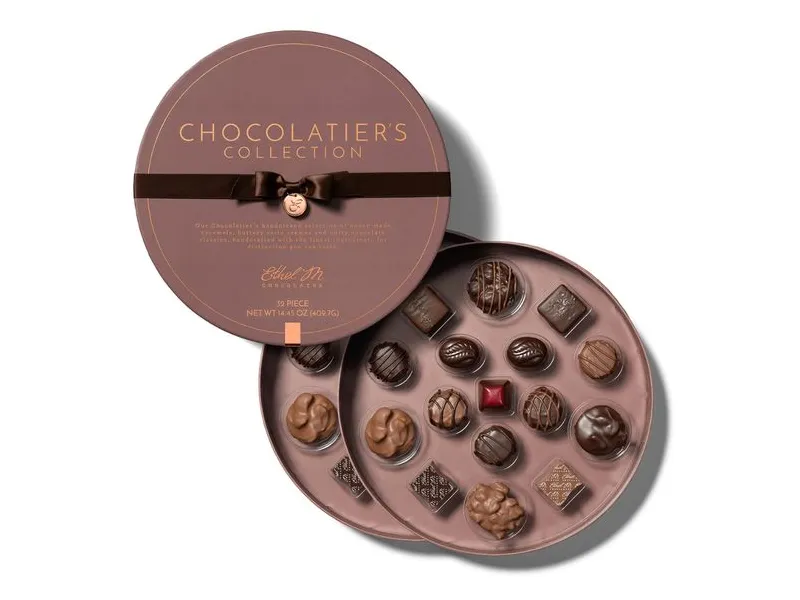 2-layer Round Chocolate Gift Box With Ribbon