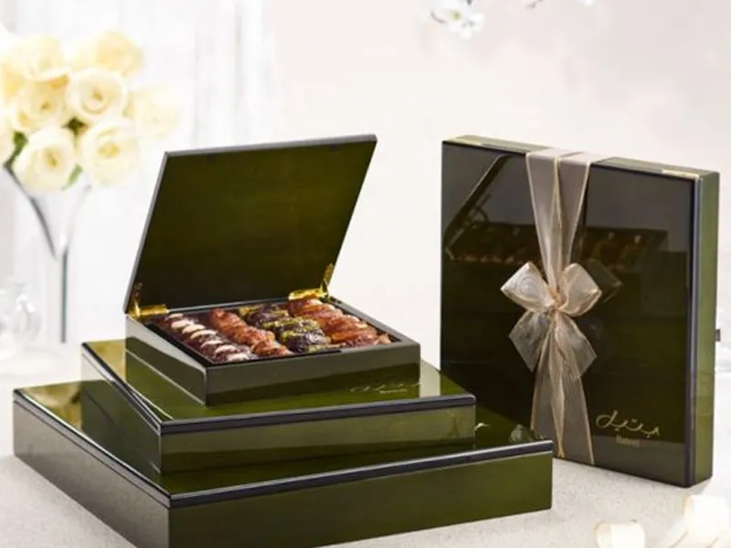 Green Magnetic Chocolate Gift Box