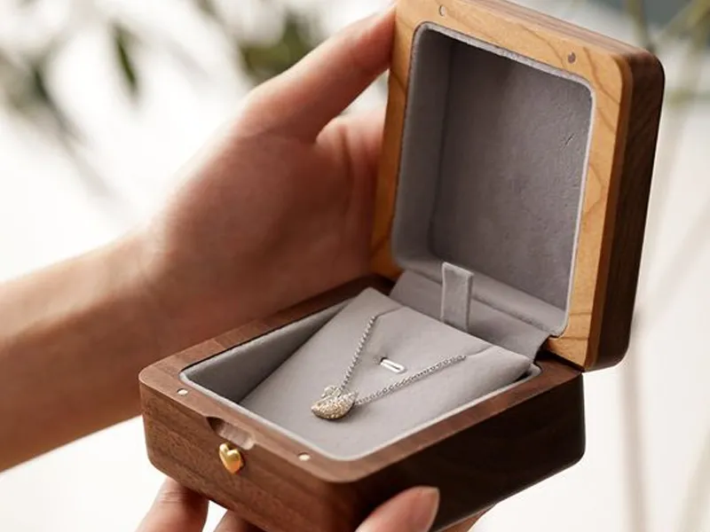 Luxury Wooden Jewelry Pearl Necklace Gift Box