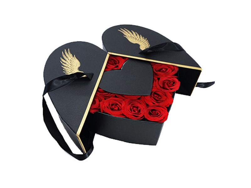 Heart Shaped Rose Flower Gift Boxes With Ribbon